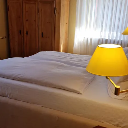 Pension Pale' Bach Guest house *